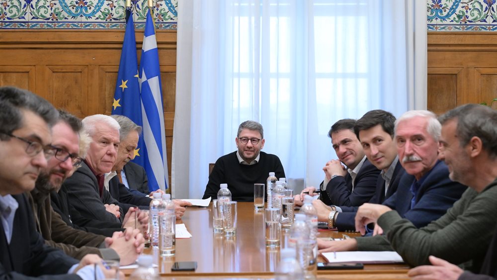 Ν. Ανδρουλάκης: Δεσμευόμαστε για πρωτοβουλία επαναφοράς 13ου μισθού στο Δημόσιο