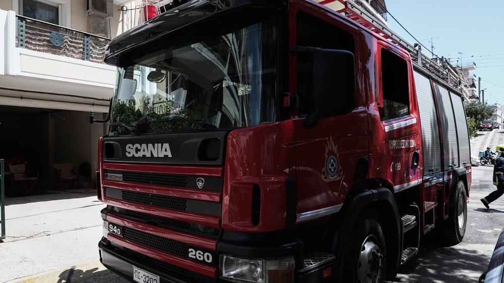 Υποχρεωτικός ο εμβολιασμός για όσους υπηρετούν στην ΕΜΑΚ της Πυροσβεστικής