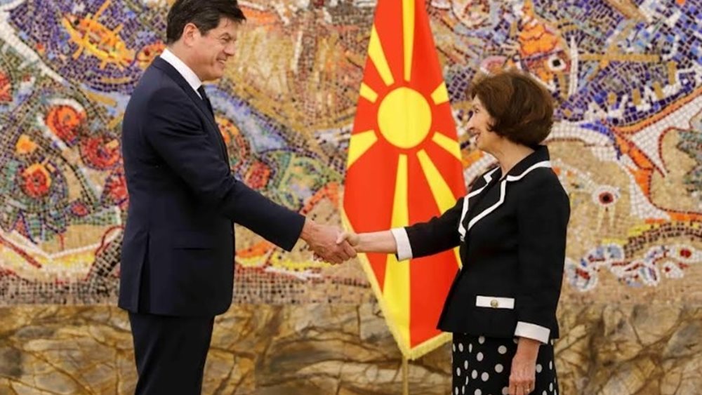 Βόρεια Μακεδονία: Ο Έλληνας διπλωμάτης Μ. Ρόκας νέος επικεφαλής της διπλωματικής αντιπροσωπείας της ΕΕ στα Σκόπια