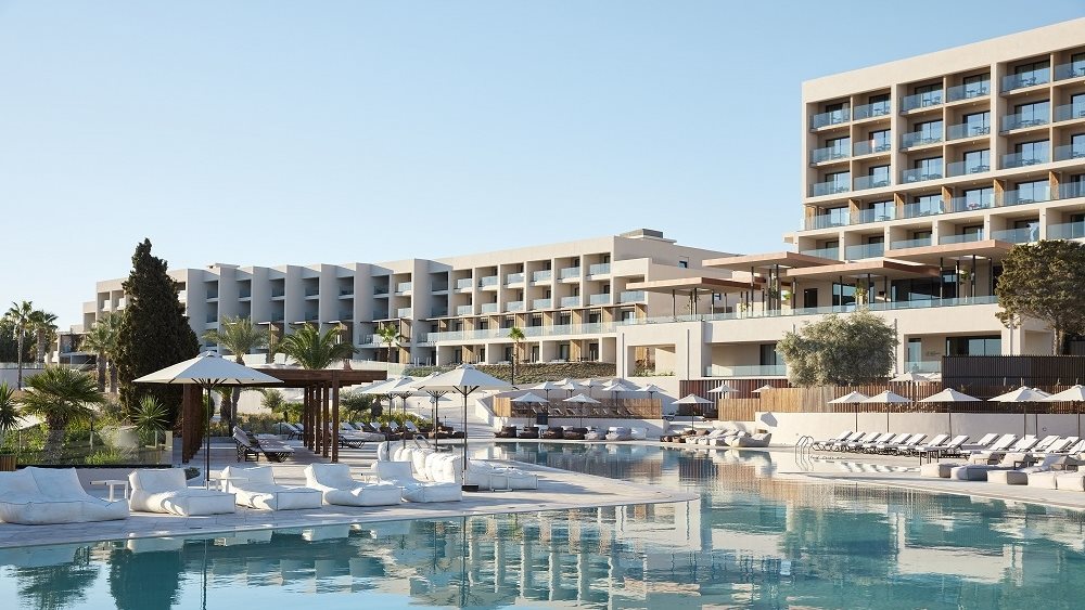 Τα Ella Resorts επενδύουν στους ανθρώπους τους