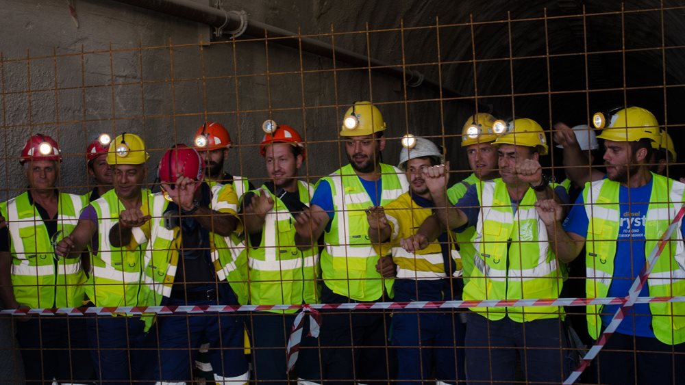 Αναστέλλει την επένδυση στις Σκουριές η Eldorado Gold