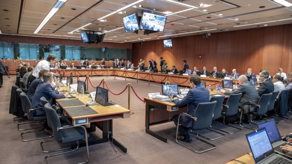 Πολιτικό θέμα πλέον η απόφαση για τη δόση – παράθυρο για χαμηλότερα πλεονάσματα