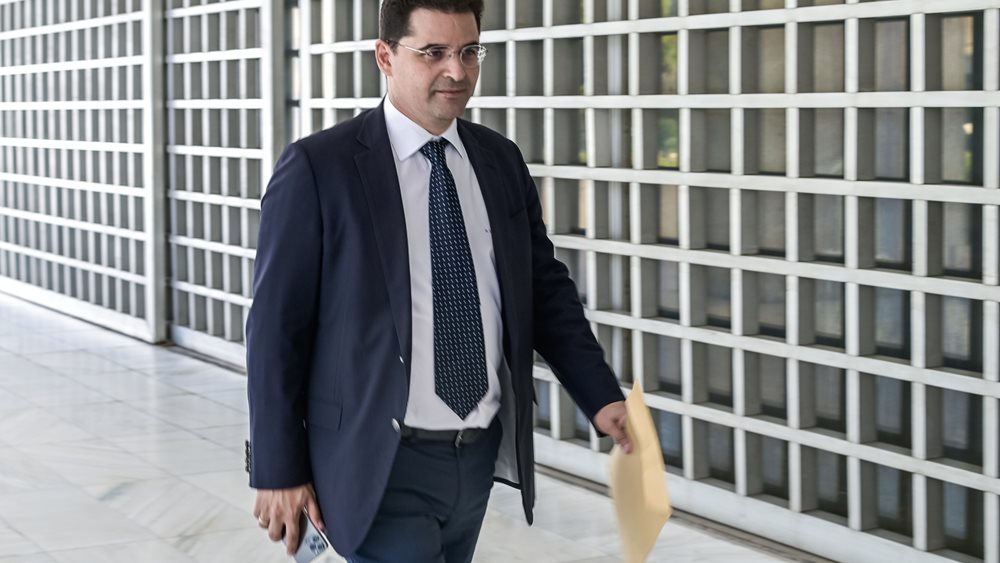 Στην Ολομέλεια του ΣτΕ η προσφυγή του δημοσιογράφου Θ. Κουκάκη για παρακολουθήσεις και άρση τηλεφωνικού απορρήτου