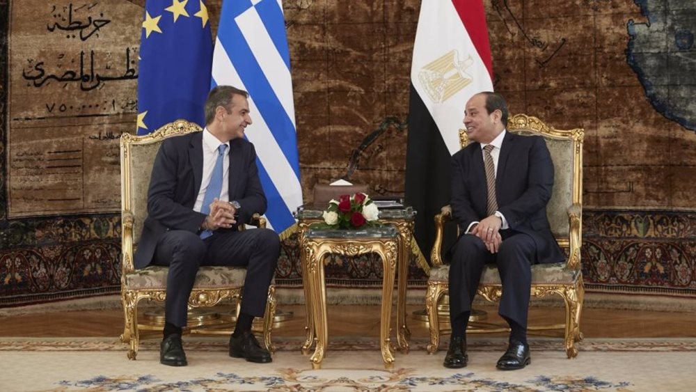 Στην Αθήνα ο πρόεδρος Αλ Σίσι - Τι σηματοδοτεί η συνάντηση με τον Κ. Μητσοτάκη