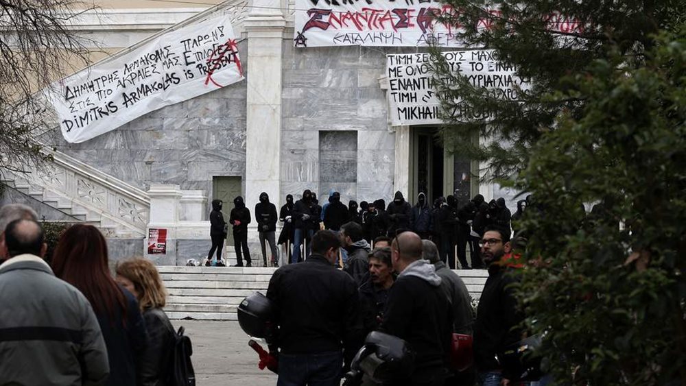 Την Τετάρτη θα απολογηθούν οι έξι κατηγορούμενοι για κακούργημα, που συνελήφθησαν στα επεισόδια για το Πολυτεχνείο