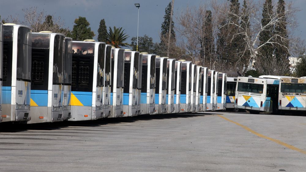"Ξεσκονίζουν" 400 λεωφορεία - φαντάσματα εδώ και 13 χρόνια