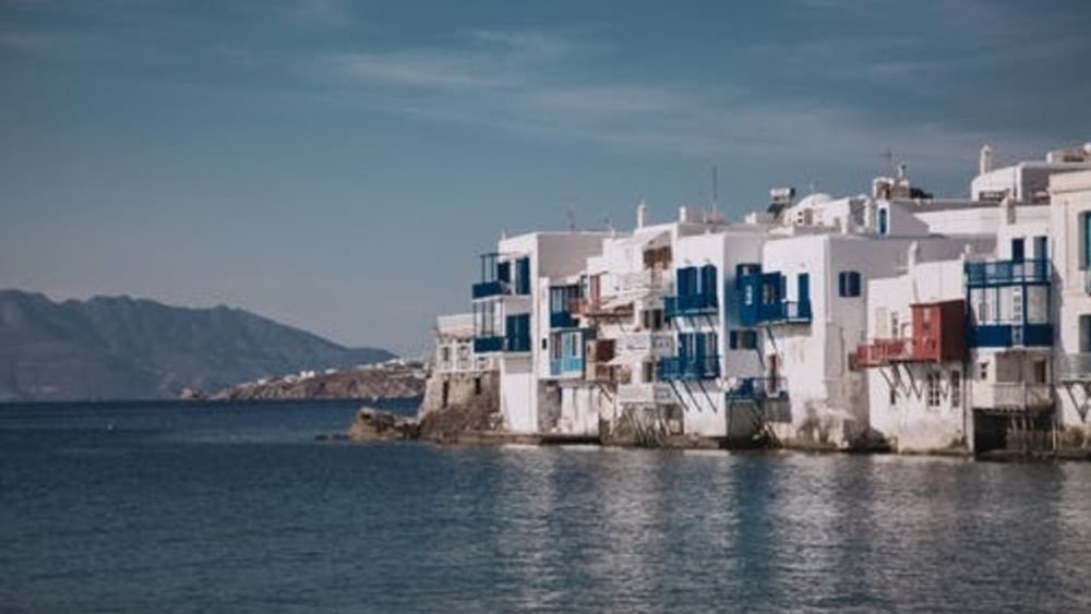 Τι συμβαίνει στη Μύκονο; - Οι παράνομες οικοδομές, ο ξυλοδαρμός αρχαιολόγου και η παρέμβαση Μητσοτάκη