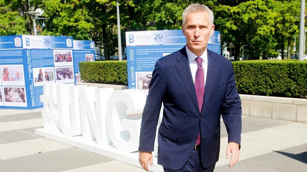 Γ. Στόλτενμπεργκ: Τα δημοψηφίσματα συνιστούν νέα κλιμάκωση του πολέμου του Πούτιν