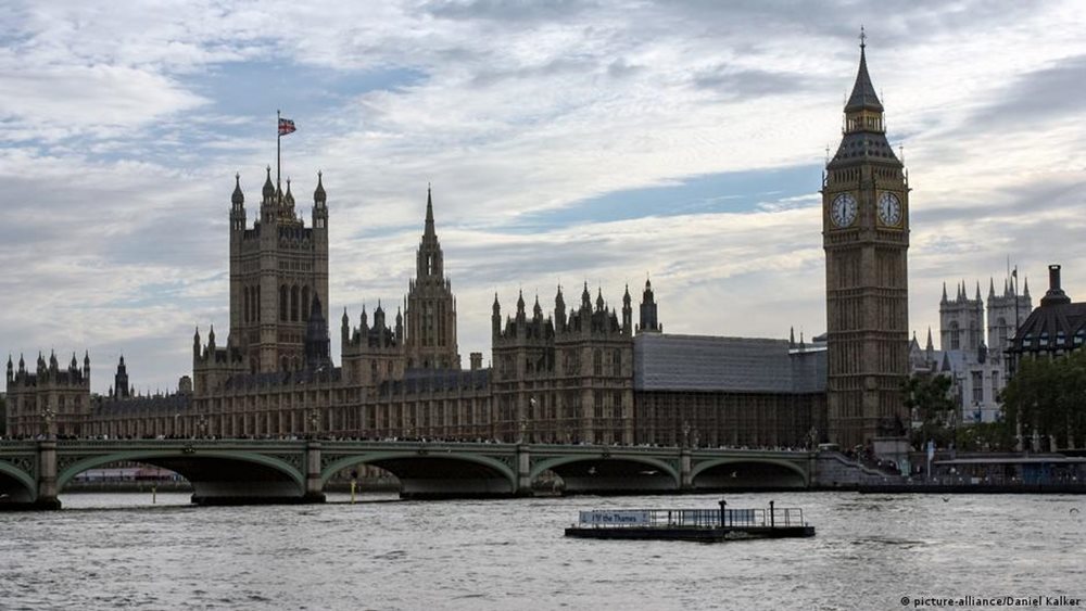 Μ. Βρετανία: Σε επαγρύπνηση οι μυστικές υπηρεσίες για ενδείξεις ότι η Ρωσία θα χρησιμοποιήσει πυρηνικά όπλα