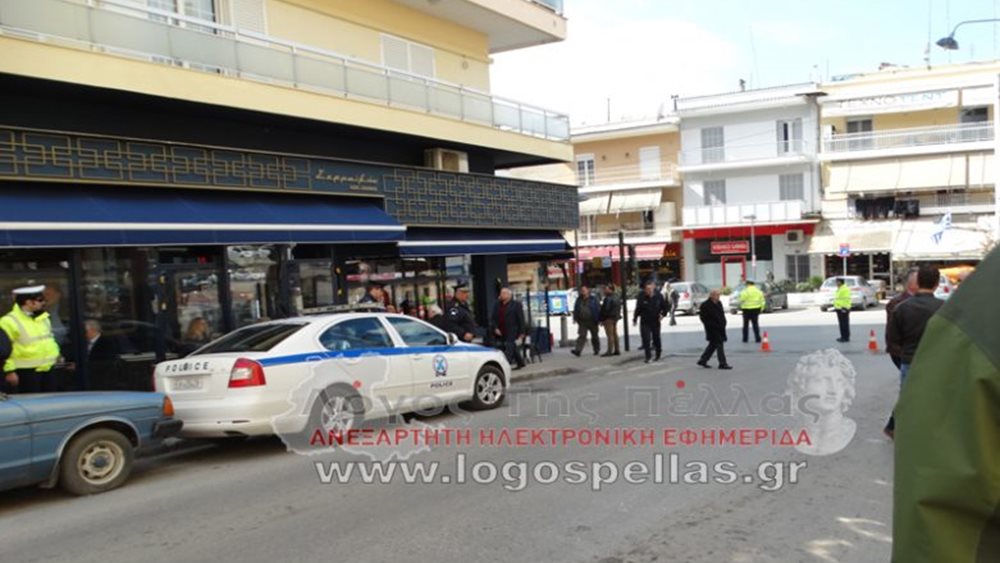 Προληπτικές προσαγωγές στα Γιαννιτσά για την... "προστασία" Κουβέλη-Τζάκρη