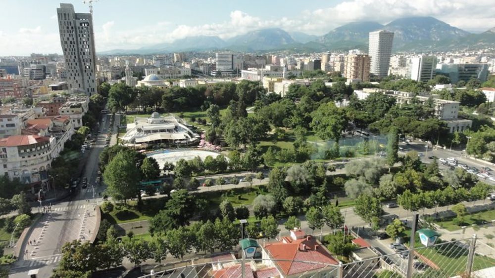 Ελληνικό άρωμα στα έργα υποδομής της Αλβανίας