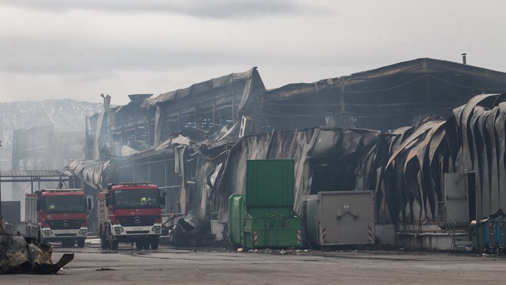 "Βιολάντα": Διαρροή αερίου και έκρηξη στους φούρνους η πιο πιθανή αιτία για την τραγωδία στο εργοστάσιο
