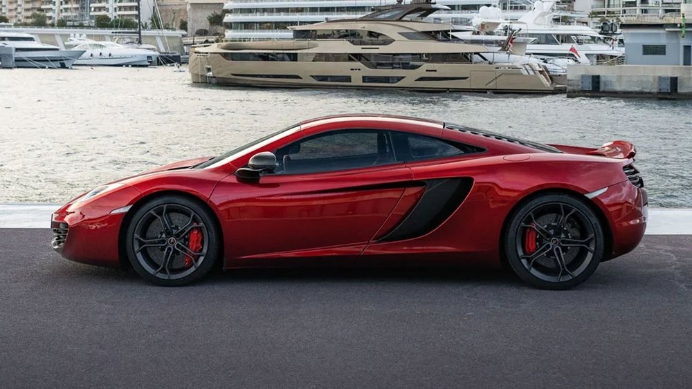 Δύο McLaren των Hamilton και Button και μια μοναδική ευκαιρία