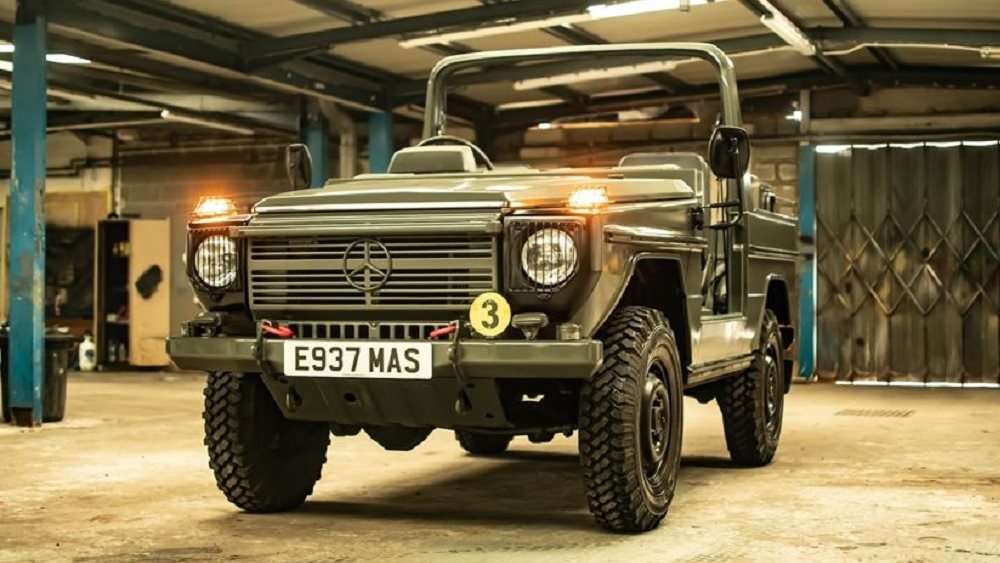 "Λόχος, προσοοο-χή!". Πωλείται στρατιωτική Mercedes 240GD