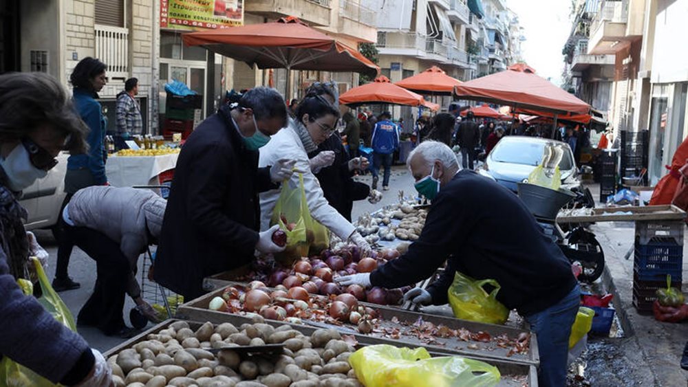 Ηλιούπολη: Πρόστιμα 18.000 ευρώ σε λαϊκή αγορά