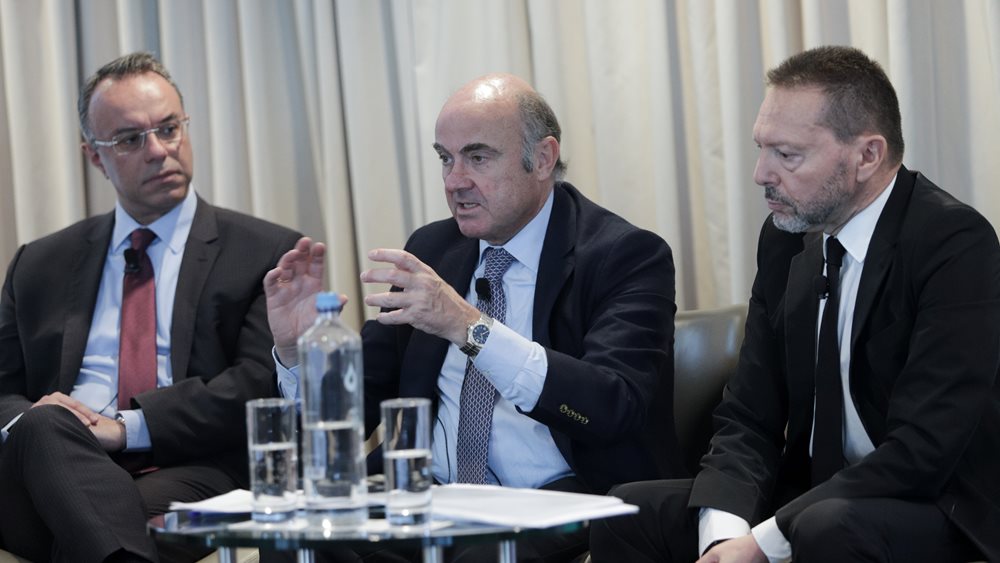 Ντε Γκίντος (ΕΚΤ): Η Ελλάδα αρχίζει να απολαμβάνει τα οφέλη από τη βελτίωση των δημοσιονομικών μεγεθών
