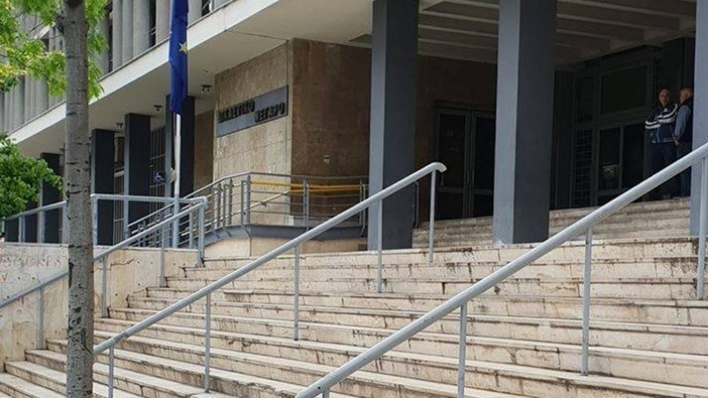 Θεσσαλονίκη: Ξεκίνησαν οι απολογίες των 24 κατηγορουμένων για διακίνηση ναρκωτικών σε ποδοσφαιρικούς αγώνες