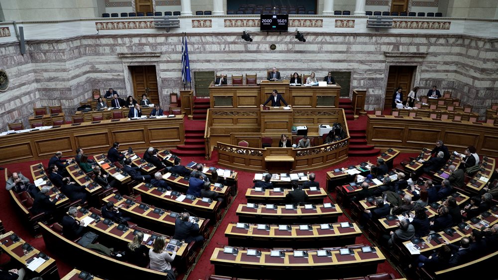 Οι &quot;κόκκινες γραμμές&quot; του ΚΙΝΑΛ για τις διαδηλώσεις και οι &quot;αντάρτες&quot; - Ναι επί της Αρχής