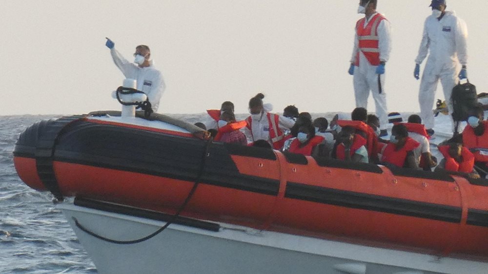 More than 1,000 migrants have landed in Italy in the last few hours