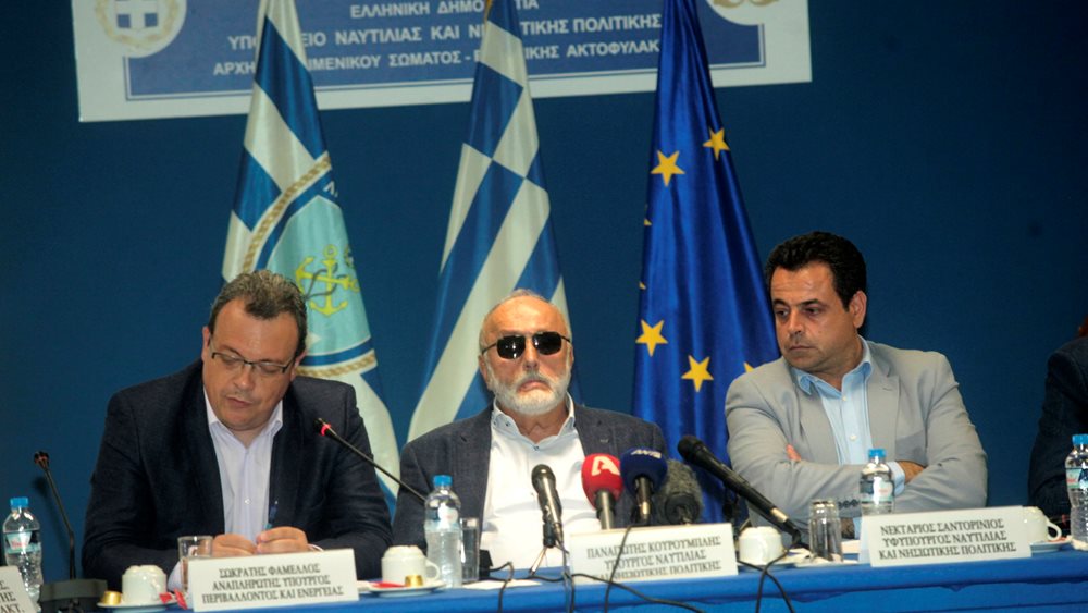 Κουρουμπλής: Δεν καθυστερήσαμε, το ψύχος προκάλεσε την πετρελαιοκηλίδα