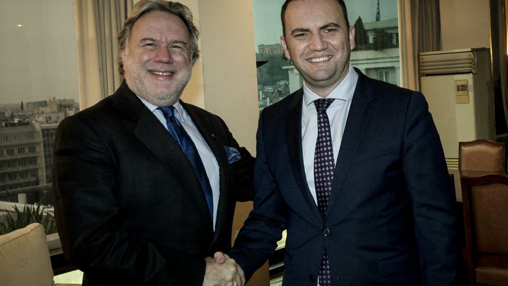 Για την προώθηση της Συμφωνίας των Πρεσπών συζήτησαν Κατρούγκαλος - Οσμάνι