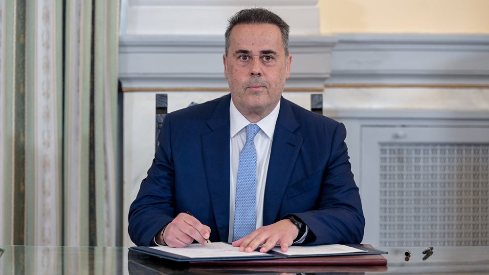 Στ. Παπασταύρου: 15 εκατ. ευρώ για την προστασία του θαλάσσιου περιβάλλοντος