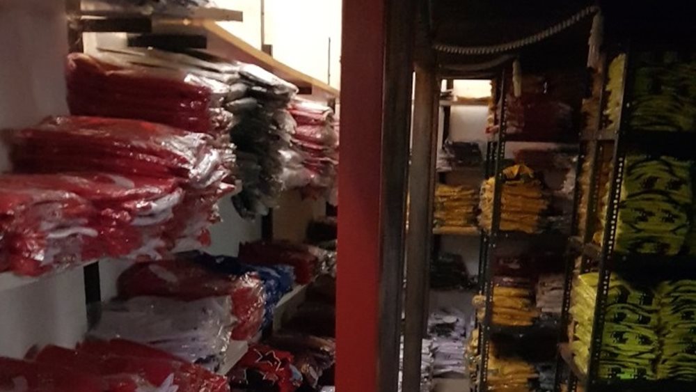 Χιλιάδες &quot;μαϊμού&quot; αθλητικά προϊόντα εντόπισε το ΣΔΟΕ στην Αττική