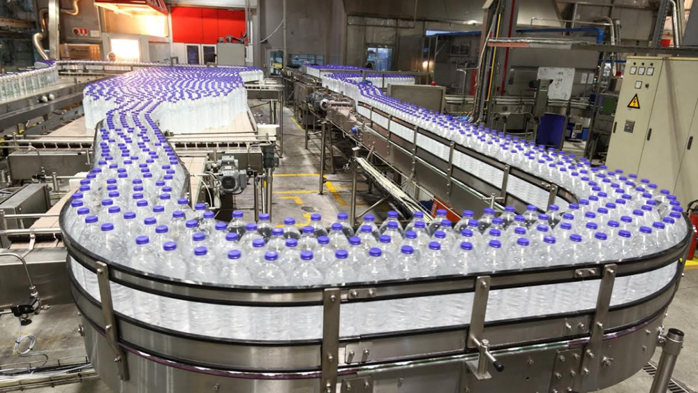 Coca-Cola Τρία Έψιλον: Νέα επένδυση 8 εκατ. ευρώ στη μονάδα παραγωγής στο Αίγιο