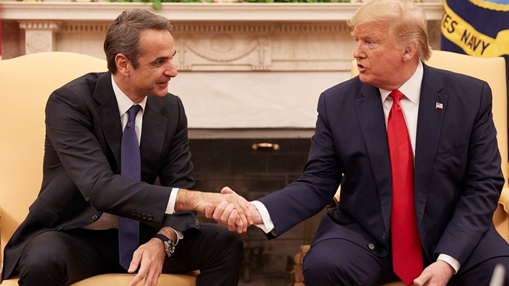 Τηλεφωνική επικοινωνία Μητσοτάκη – Τραμπ: Πρόσκληση στον Τραμπ να επισκεφθεί την Ελλάδα
