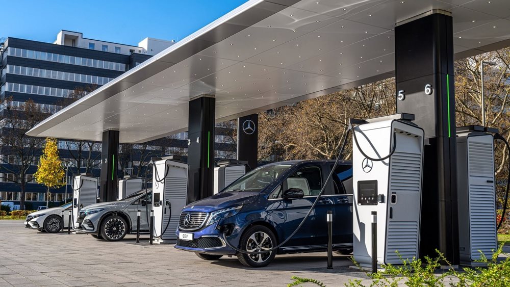 Ταχεία φόρτιση 800V: Ελλιπές δίκτυο ακόμη και στη Γερμανία