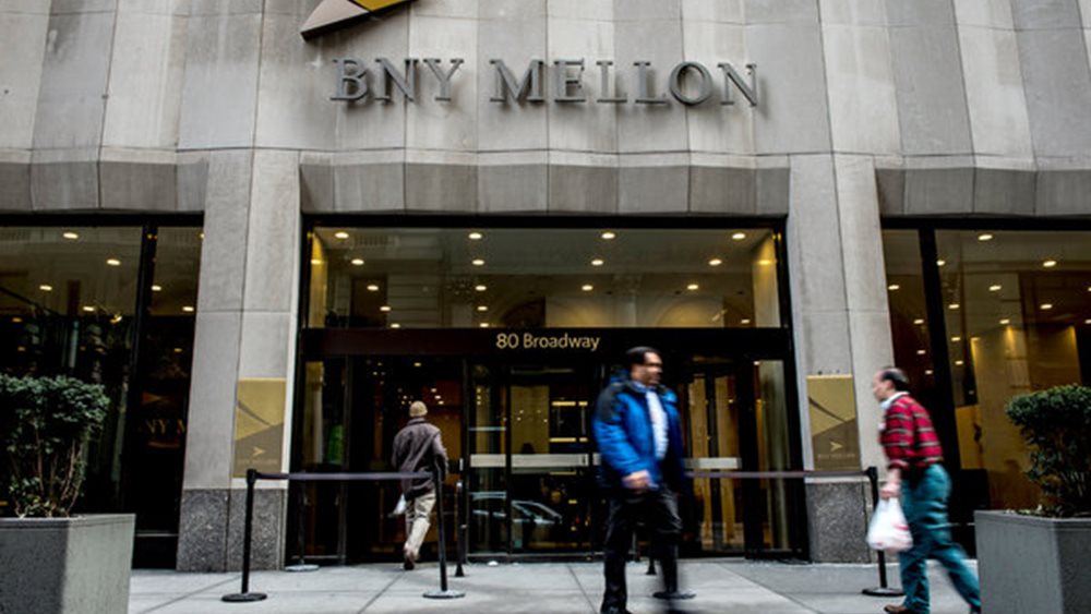 Bank of New York Mellon: Αυξήθηκαν τα έσοδα, μειώθηκαν τα κέρδη