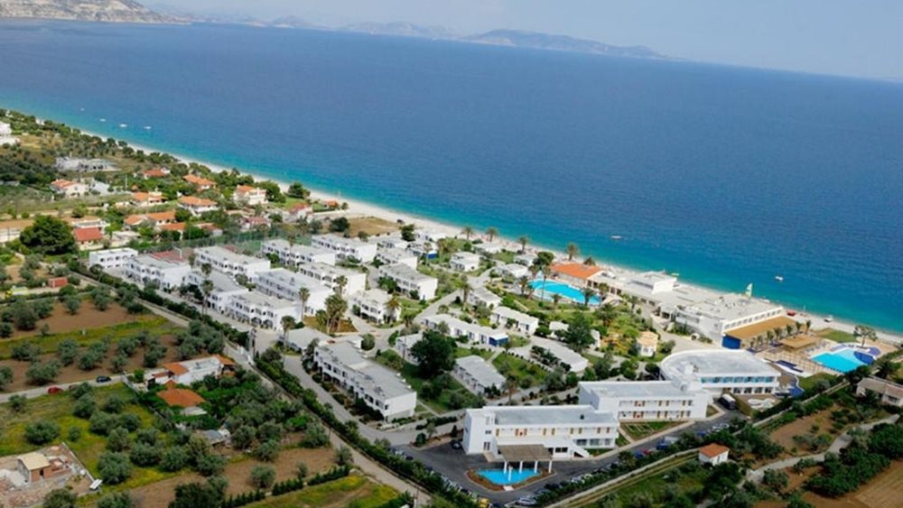 Ποιος όμιλος real estate βρίσκεται κοντά στην εξαγορά του Kinetta Beach