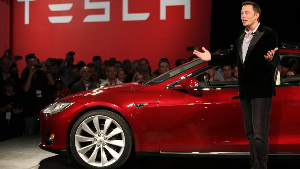 Η Tesla χτυπά την πόρτα της Ελλάδας για mega επένδυση