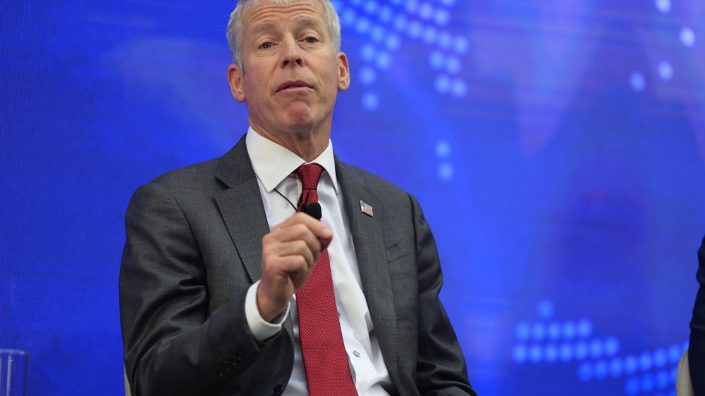 Κρις Ράιτ (υπ. Ενέργειας ΗΠΑ): Οι ΗΠΑ έτοιμες να αντικαστήσουν πλήρως το ρωσικό αέριο