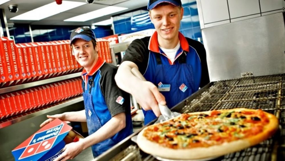 Domino&#39;s Pizza: Στα 104,8 εκατ. δολάρια τα κέρδη το α&#39; τρίμηνο