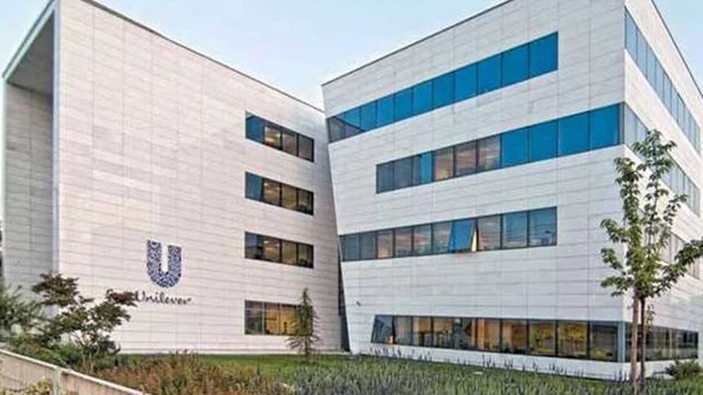 Τι απαντά η Ελαΐς Unilever Hellas για το πρόστιμο του 1 εκατ. ευρώ που της επέβαλε το Υπ. Ανάπτυξης