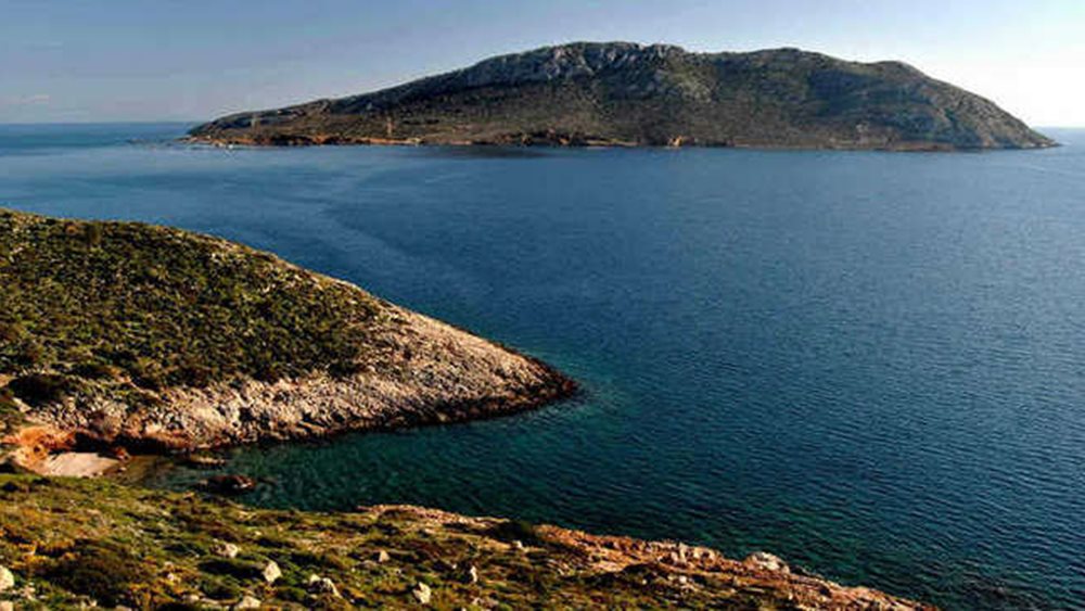 Οικογένεια Γιατράκου: Από το βέτο του ΣτΕ για το νησάκι Πάτροκλος στο σφυρί της Κηφισιάς