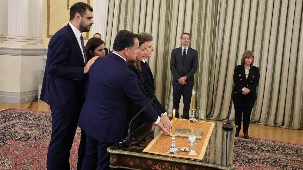 Ορκίστηκαν οι νέοι υπουργοί και υφυπουργοί της κυβέρνησης