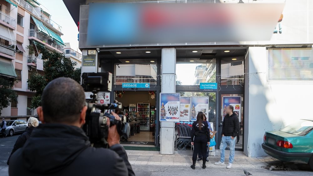 Πτώση ασανσέρ σε σούπερ μαρκετ στα Ιλίσια - Ένας σοβαρά τραυματίας