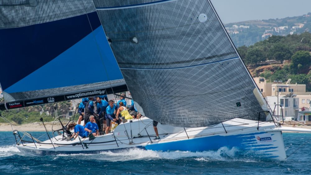 French woman, 40, killed in sailboat racing accident