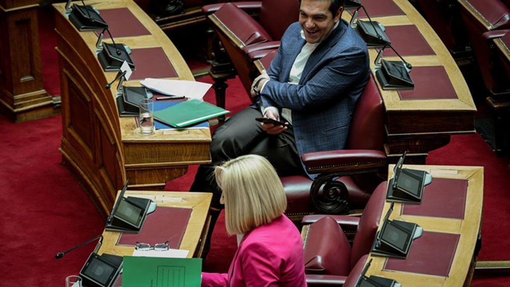 Πιο κοντά από ποτέ ο Τσίπρας με την Φώφη- Ανοιχτοί οι δίαυλοι επικοινωνίας