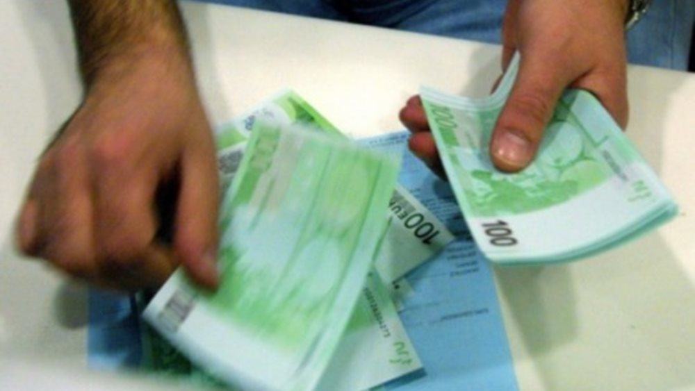 Φρένο στην πλήρη άρση των capital controls βάζει ο νέος νόμος Κατσέλη