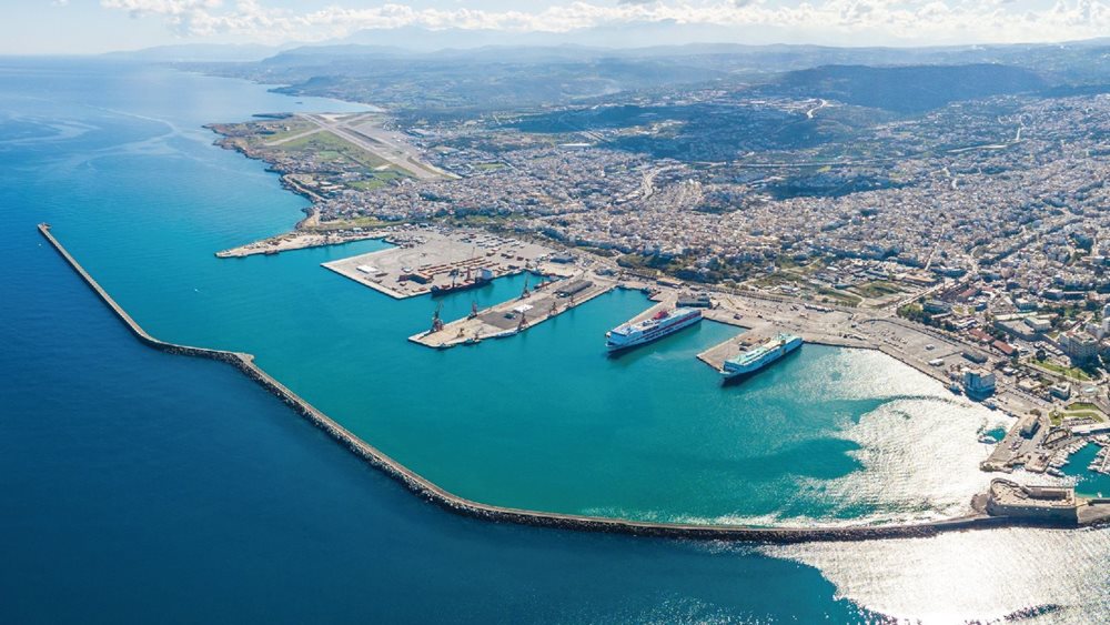 Πώς προχωρά ο ενεργειακός μετασχηματισμός στα ελληνικά λιμάνια