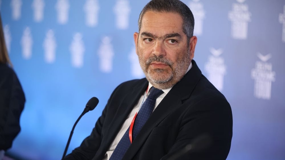 Καργαρώτος (Παπαστράτος): Τα εναλλακτικά προϊόντα μπορούν να συμβάλλουν στη μείωση της βλάβης στους ενήλικους καπνιστές