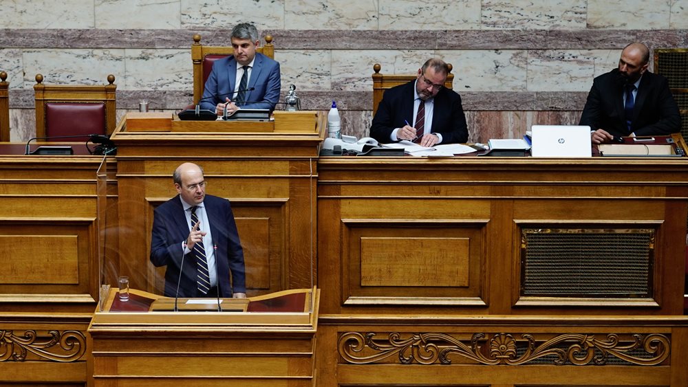 Χατζηδάκης: Κίνητρα για αγορές ηλεκτρικών Ι.Χ., σκούτερ και ποδηλάτων - νέος κύκλος του &quot;Εξοικονόμηση&quot;