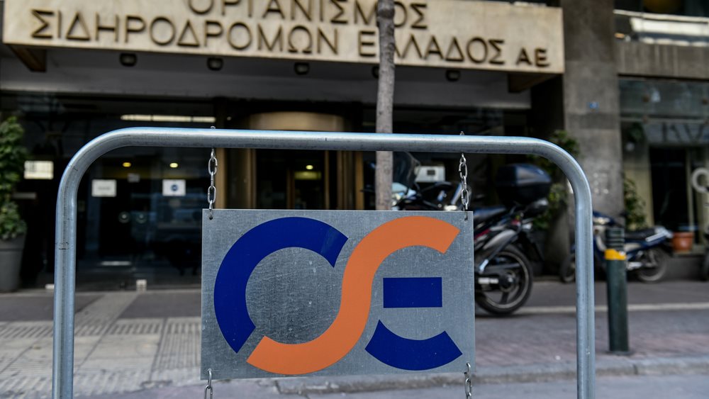 Ελληνικός σιδηρόδρομος: Μεγαλώνει η κόντρα μεταξύ μηχανοδηγών και Yπουργείου Mεταφορών