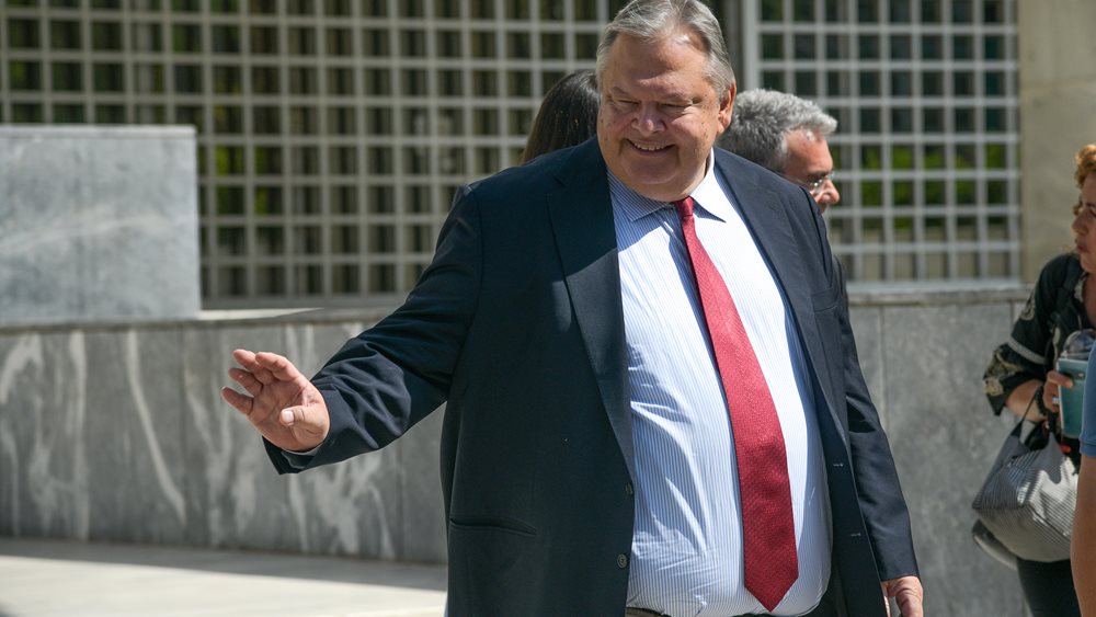 Ανοικτή επιστολή Ευ. Βενιζέλου: Οι μάρτυρες δεν είναι προστατευόμενοι για την υπόθεση Παπαγγελόπουλου