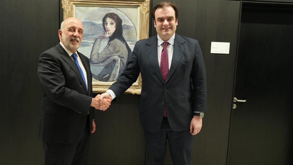 Συνάντηση Πιερρακάκη με τον διοικητή της Κεντρικής Τράπεζας της Ιρλανδίας Gabriel Makhlouf