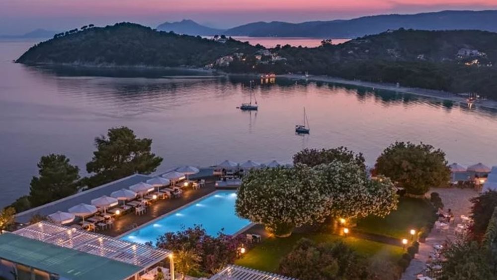 Πώς θα ζήσεις τις πιο όμορφες διακοπές σου στη Σκιάθο