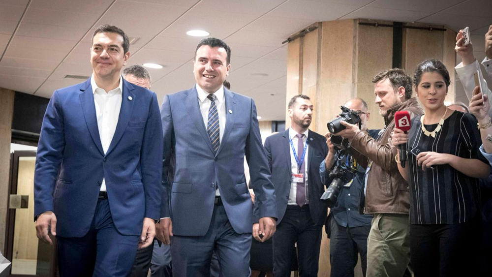 Λύση πριν τον Ιούνιο "βλέπει" ο Ζάεφ